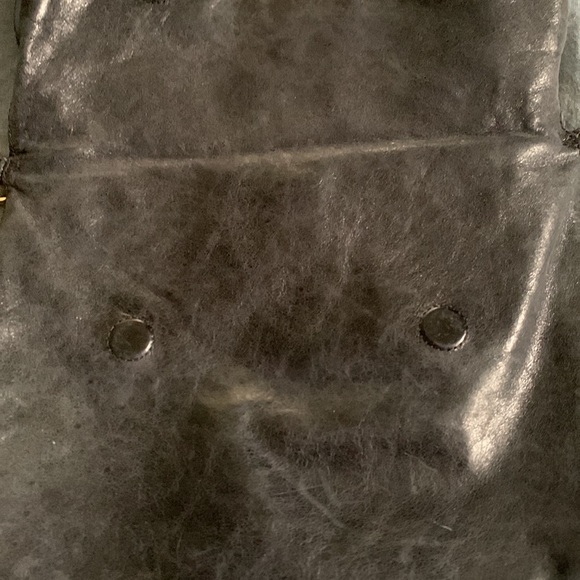 TORY Burch Flopover Black leather Clutch or crossbody Handbag. - Picture 6 of 11